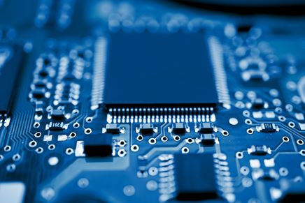 破解AI增长约束，能源与金融创新背后的风险积聚