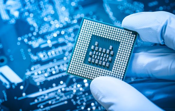 半导体设备国产化提速，人工智能浪潮驱动产业链新机遇