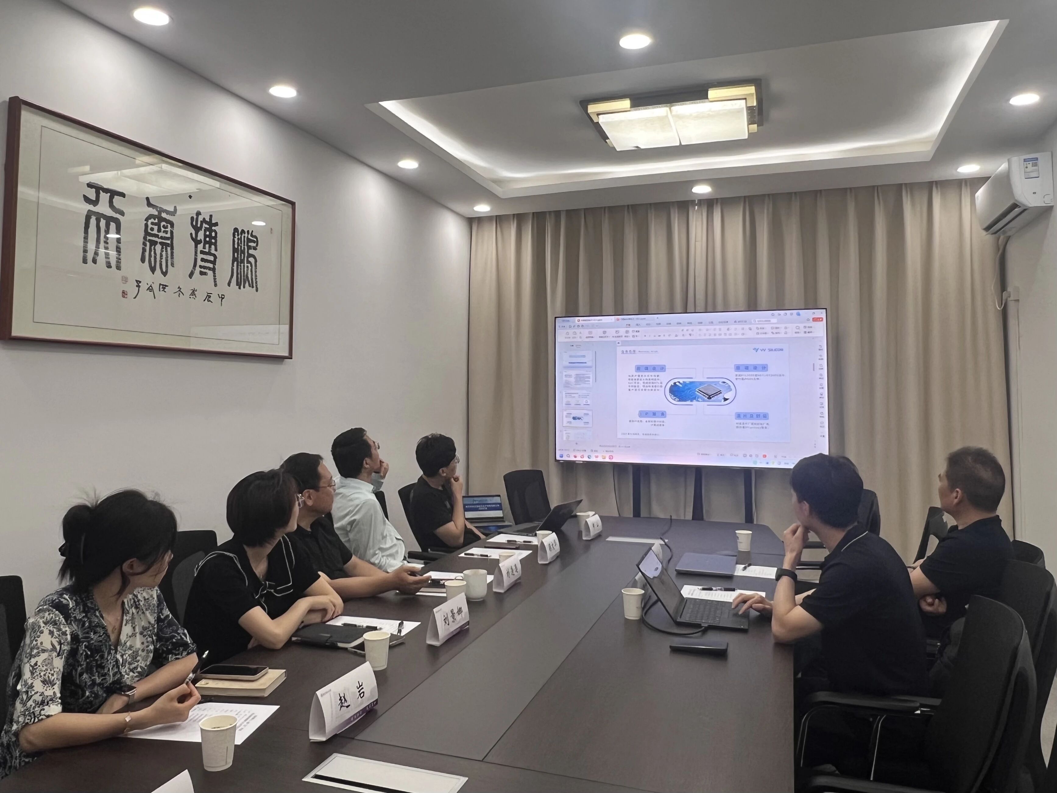 图片1 图片1